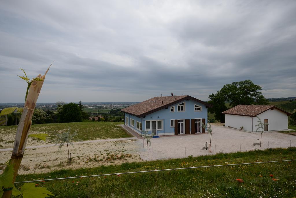 Agriturismo Le Essenze - Terrazza Sulla Romagna Cesena Exterior foto